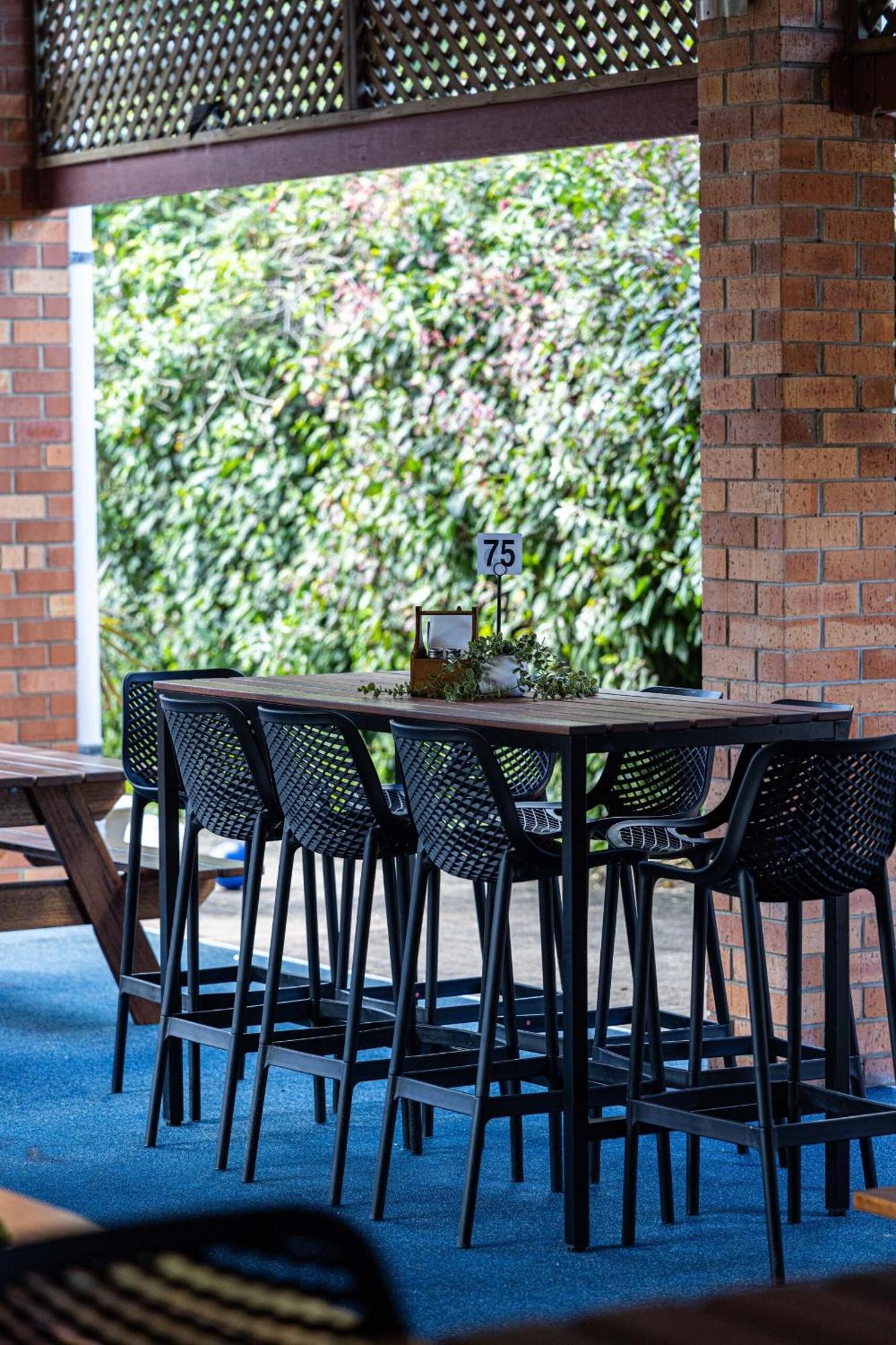 Lees Hotel Ingham Exterior foto